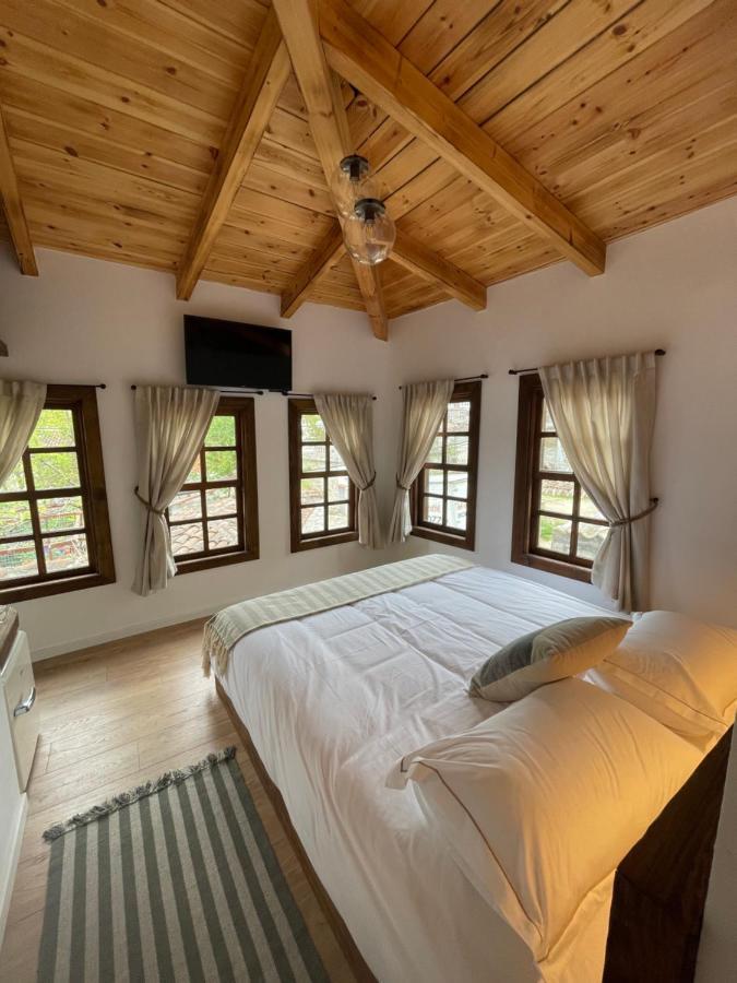 Hotel N'Gorice Berat Exteriér fotografie