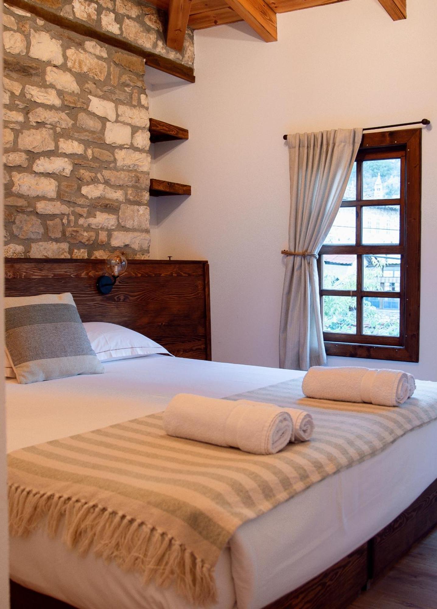 Hotel N'Gorice Berat Exteriér fotografie